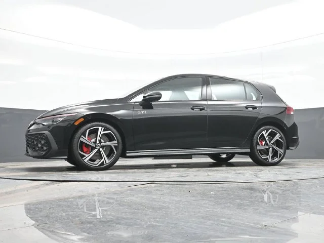 Certified Used 2026 Black Volkswagen SE image 21