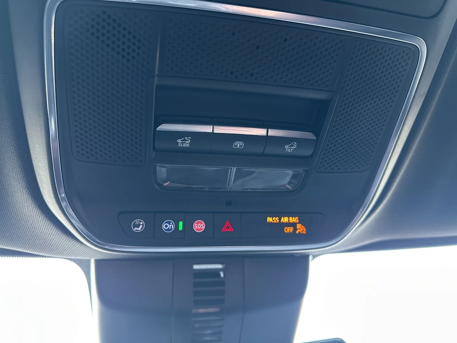 Used 2024 Gray Chevrolet RS image 87