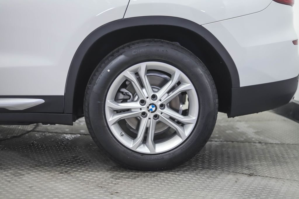 Used 2021 Alpine White BMW xDrive30i image 12