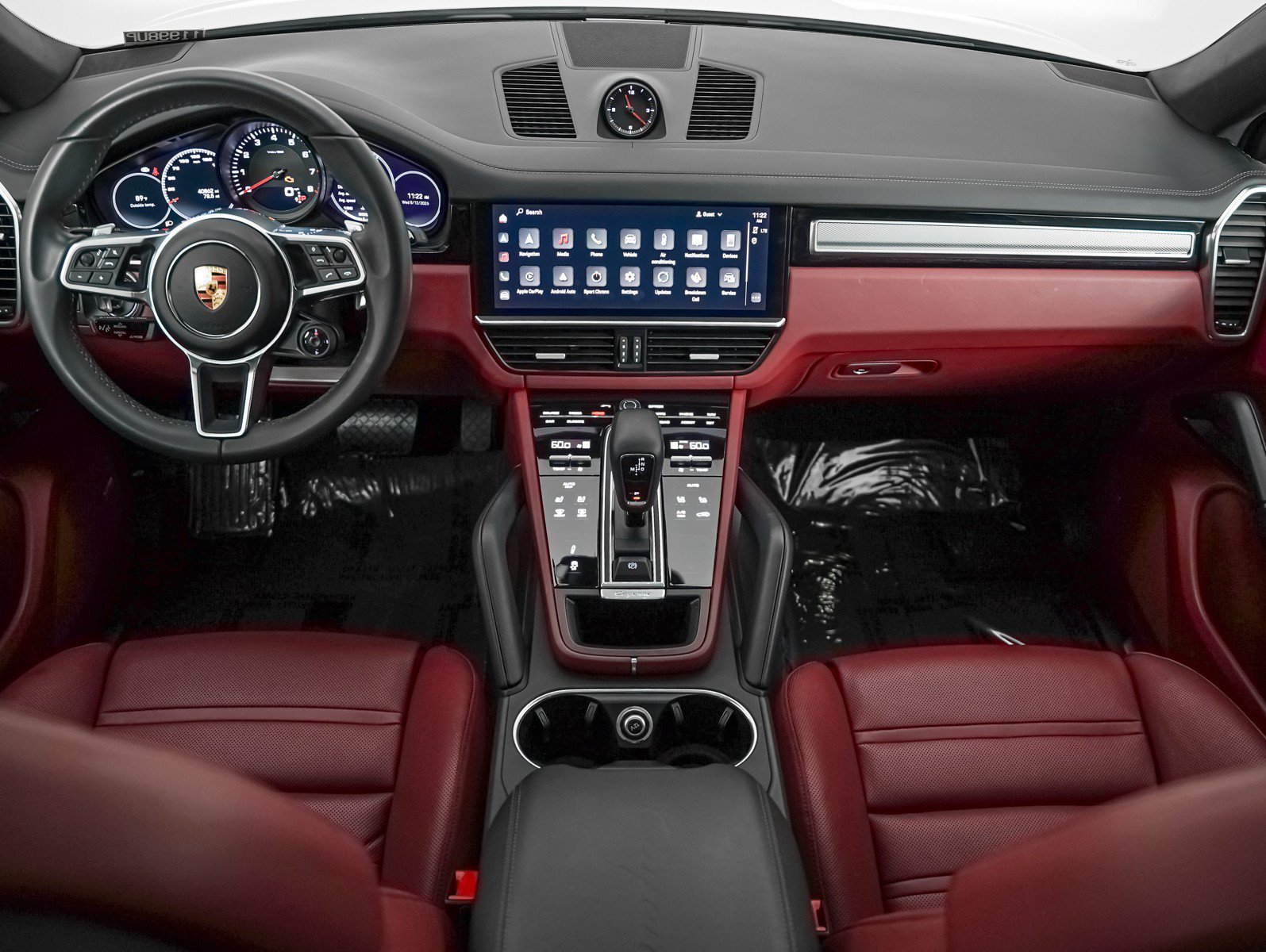 Certified Used 2023 CARRARA WHITE Porsche Platinum Edition Coupe image 15