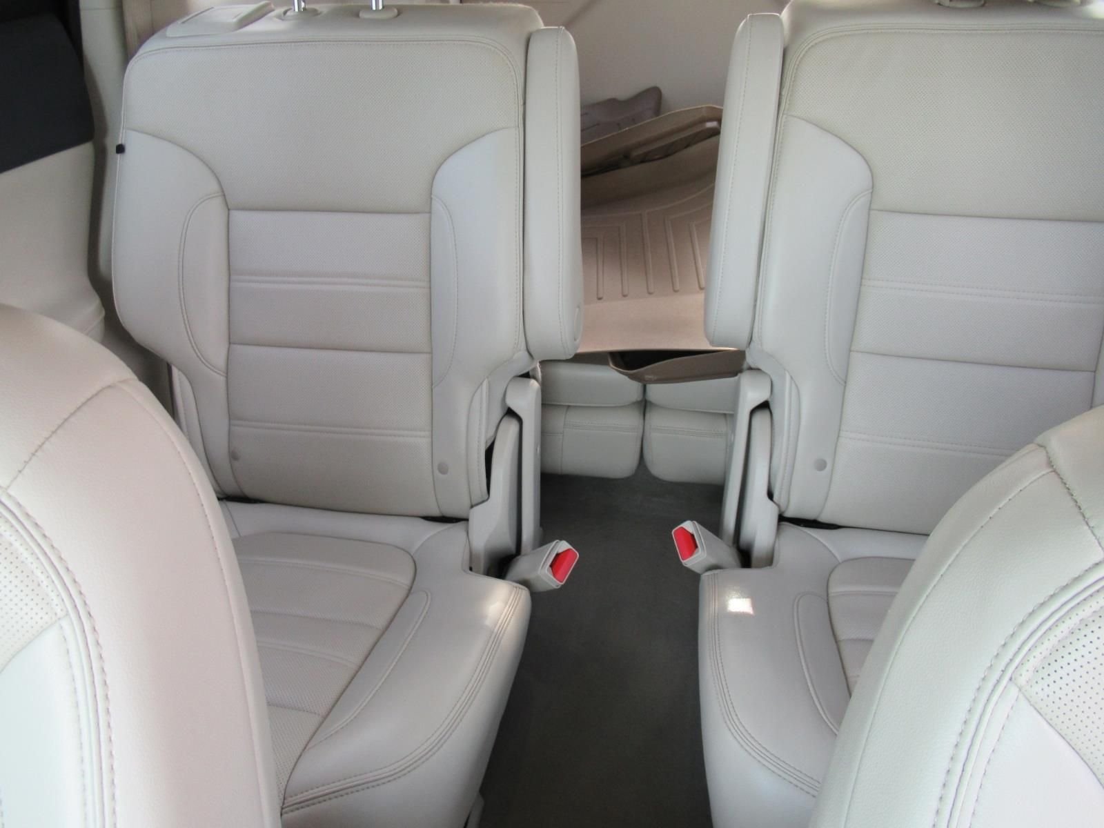 Used 2021 Gray GMC Denali image 17