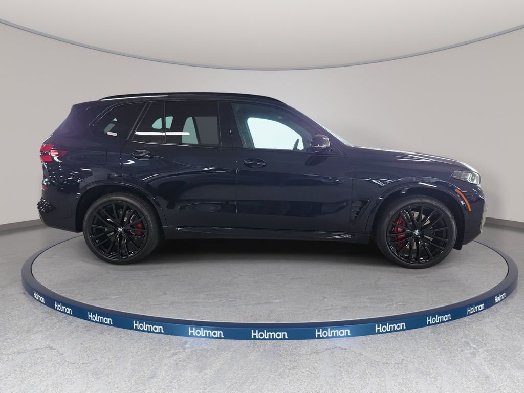 New 2026 Carbon Black Metallic BMW xDrive40i image 4