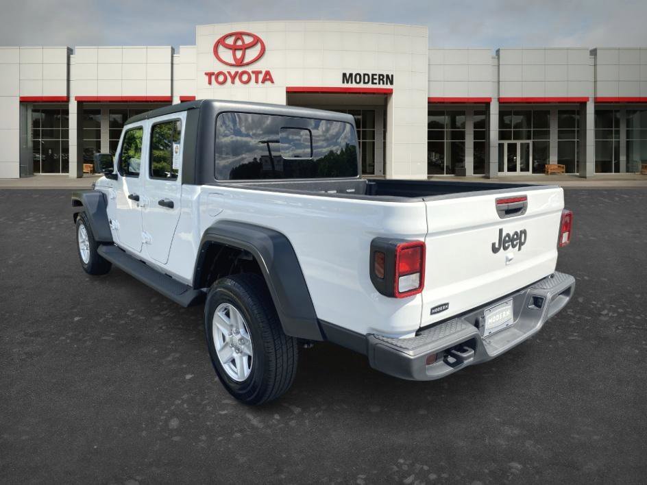 Used 2023 Bright White Clearcoat Jeep Sport S image 6