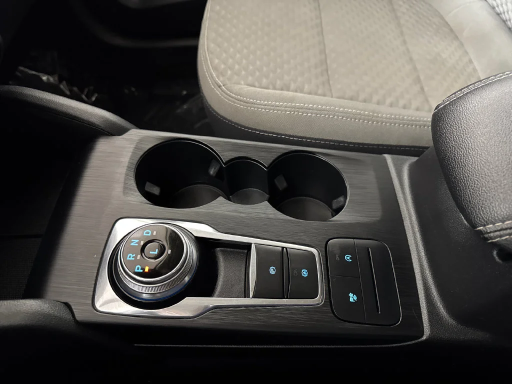 Used 2020 Orange Metallic Ford SE image 25