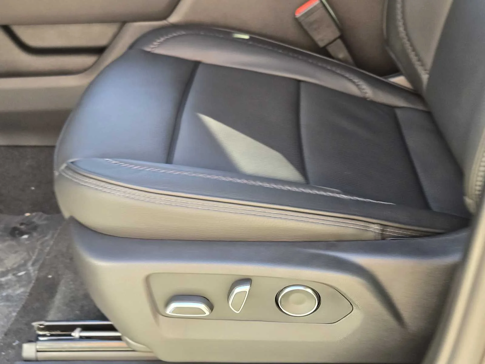 2026 GMC Sierra 1500 Denali - Photo 16