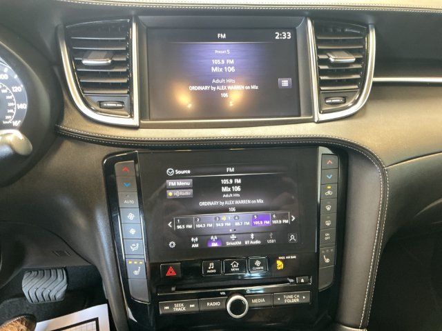 Used 2024 Blue INFINITI LUXE image 15