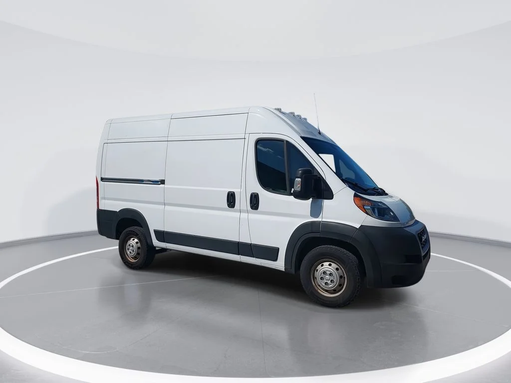 Used 2020 White Ram Base image 2
