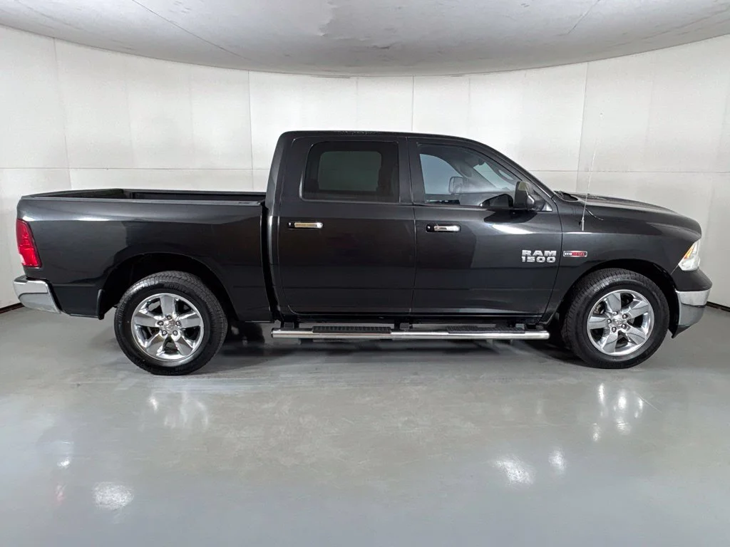 Used 2015 Black Ram Big Horn image 9
