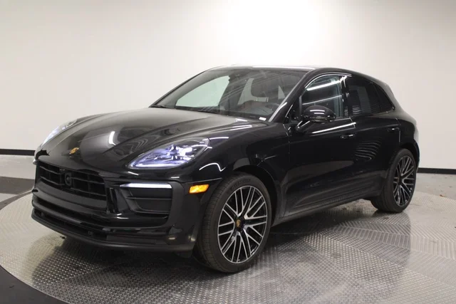 2025 Porsche Macan 