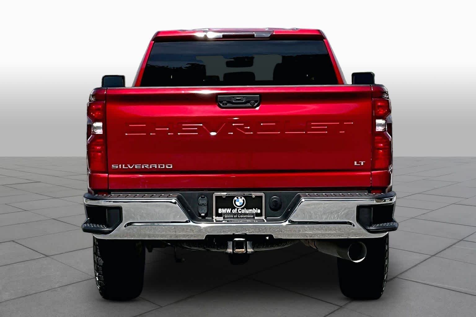 Used 2022 Cherry Red Tintcoat Chevrolet LT image 4