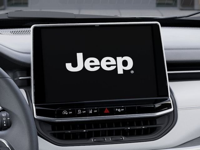 New 2026 Bright White Clear-Coat Exterior Paint Jeep Limited image 18