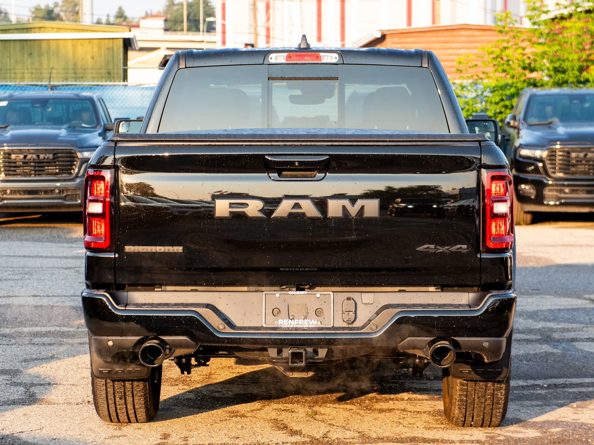 New 2026 Black RAM Big Horn Night* Crew Cab 4x4, Level 2 Equip Group, Heated Seats, Alpine Audio image 6