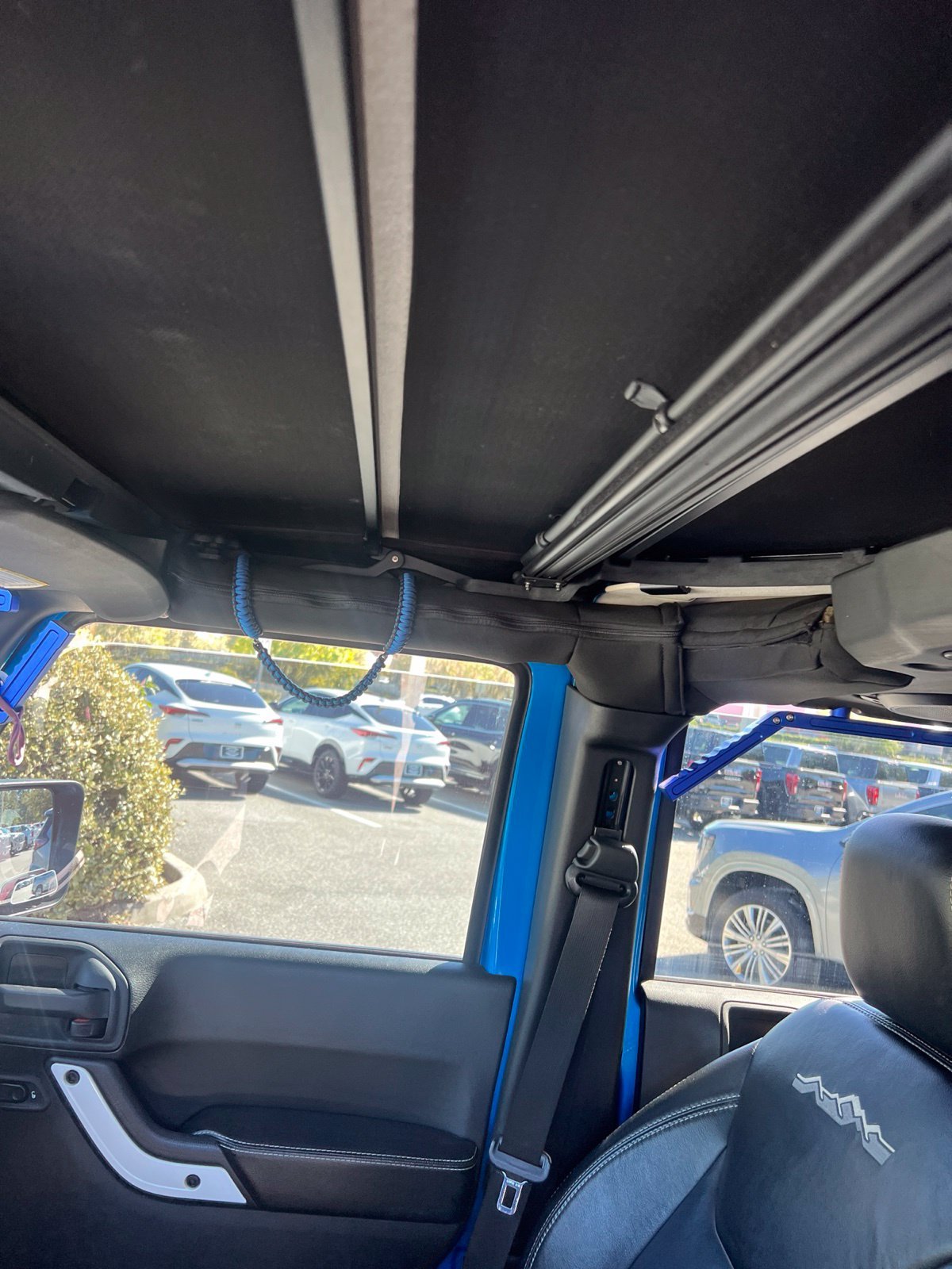 Used 2014 Blue Jeep Unlimited Polar Edition image 11