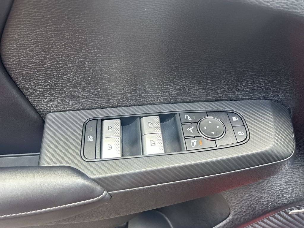 2026 Mitsubishi Outlander SE - Photo 15
