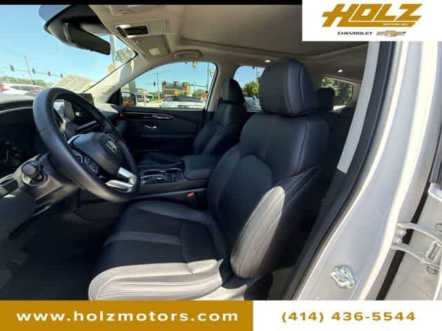 Used 2025 White Honda Touring image 20