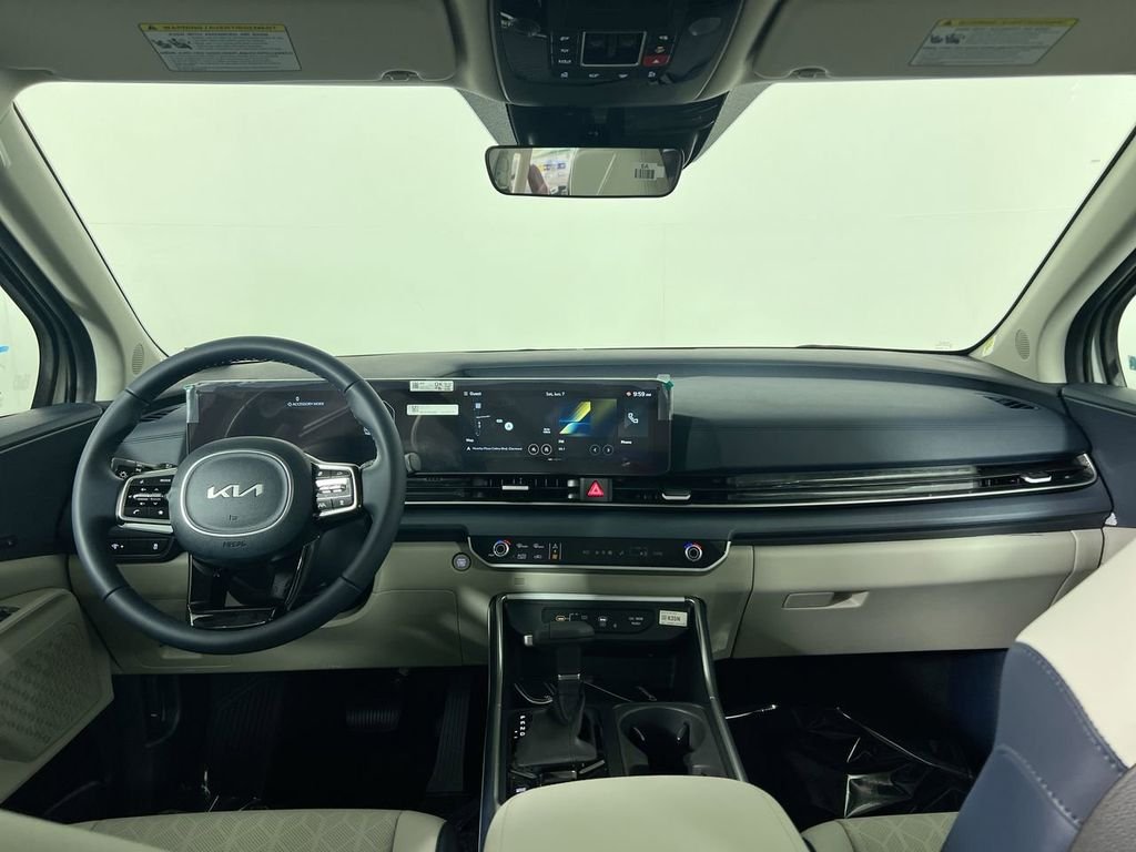 New 2026 Ivory Silver Kia EX image 31