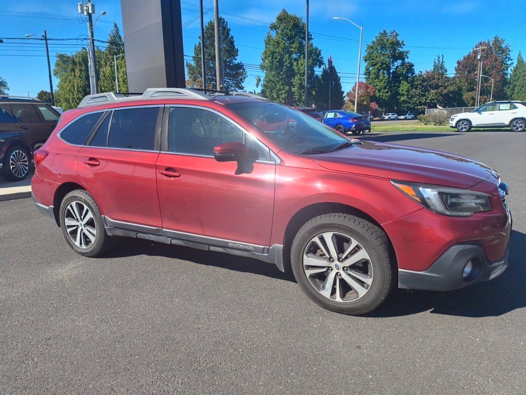 Used 2018  Subaru 2.5i image 4