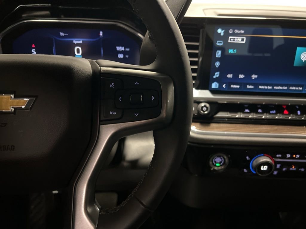 2024 Chevrolet Silverado 1500 LT - Photo 16