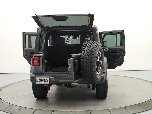 Used 2025 Gray Jeep Rubicon image 15
