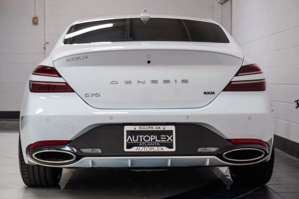 Used 2023 White Genesis 3.3T image 40