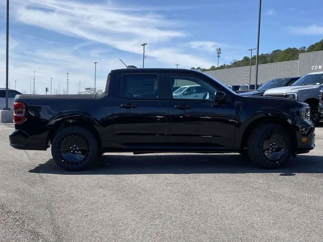 New 2026 Black Ford Lobo High image 2