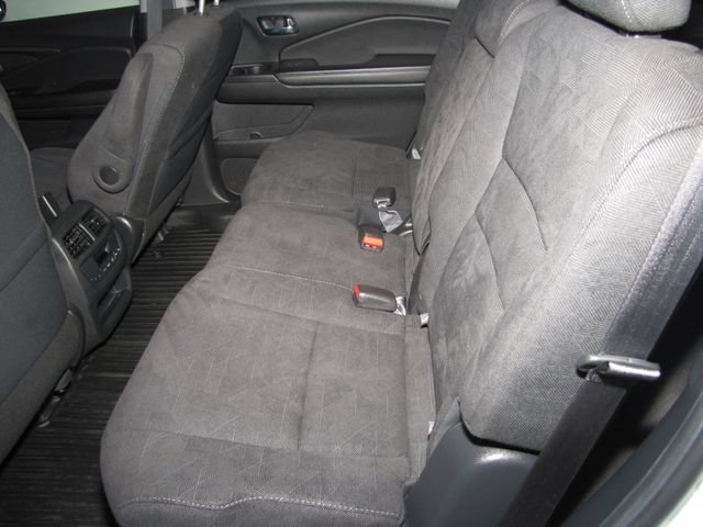 Certified Used 2021 Platinum White Pearl Honda EX image 12