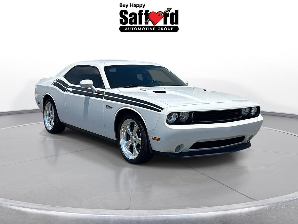 Used 2013 White Dodge R/T image 9