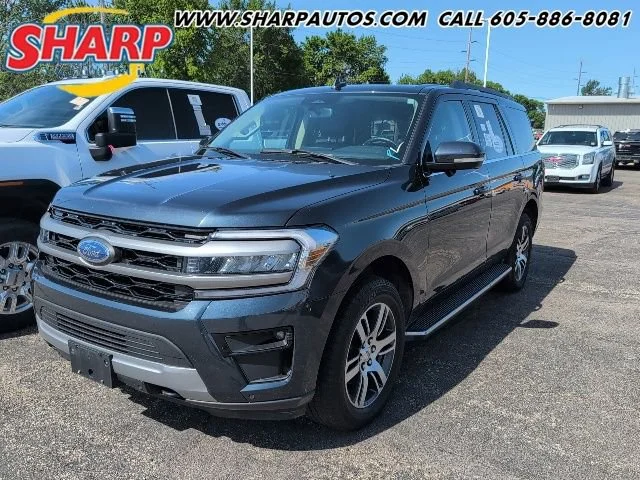 2023 Ford Expedition XLT 4x4's photo