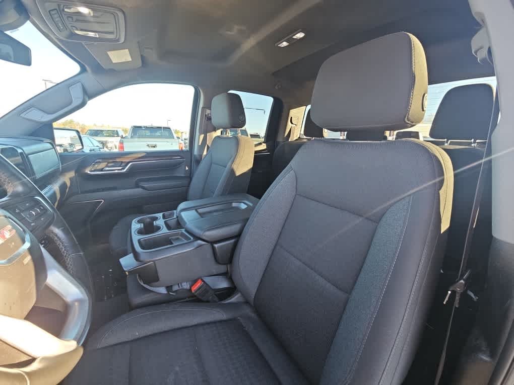Used 2024 Black GMC SLE image 5