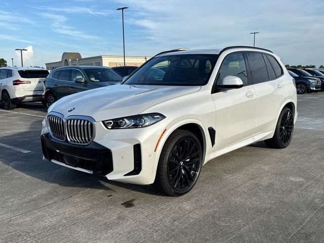 New 2026 Mineral White Metallic BMW sDrive40i image 3