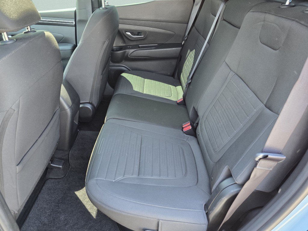 Used 2022 Bluestone Hyundai SEL image 31