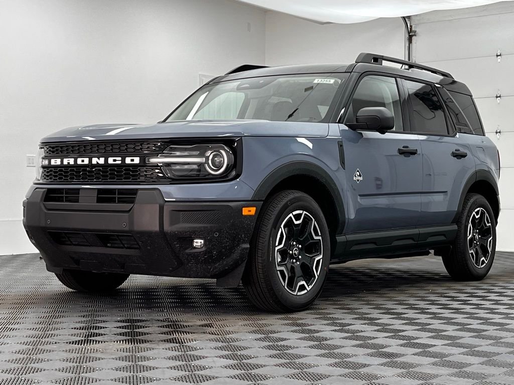 New 2026 Gray Ford Outer Banks image 2