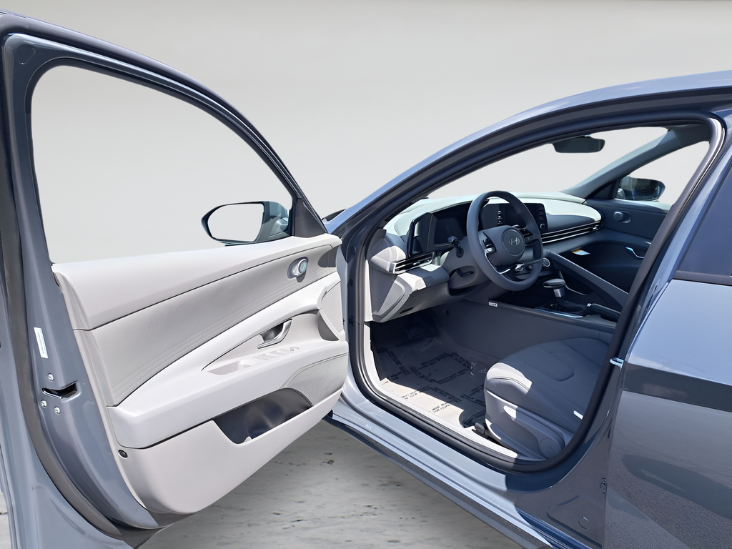 Used 2026 Gray Hyundai SE image 9