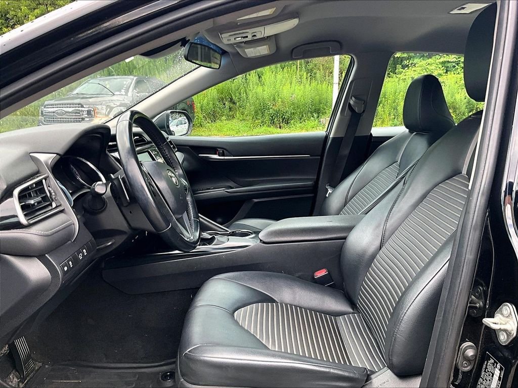 Used 2020 Black Toyota SE image 4