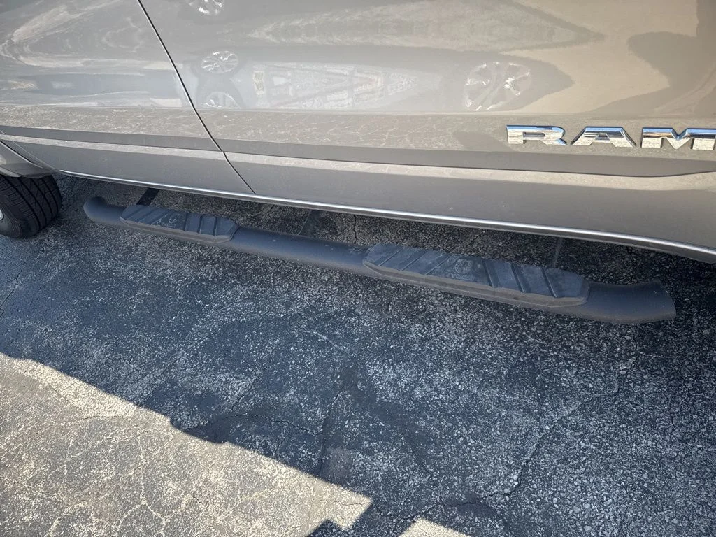 Used 2021 Silver Ram Laramie image 45