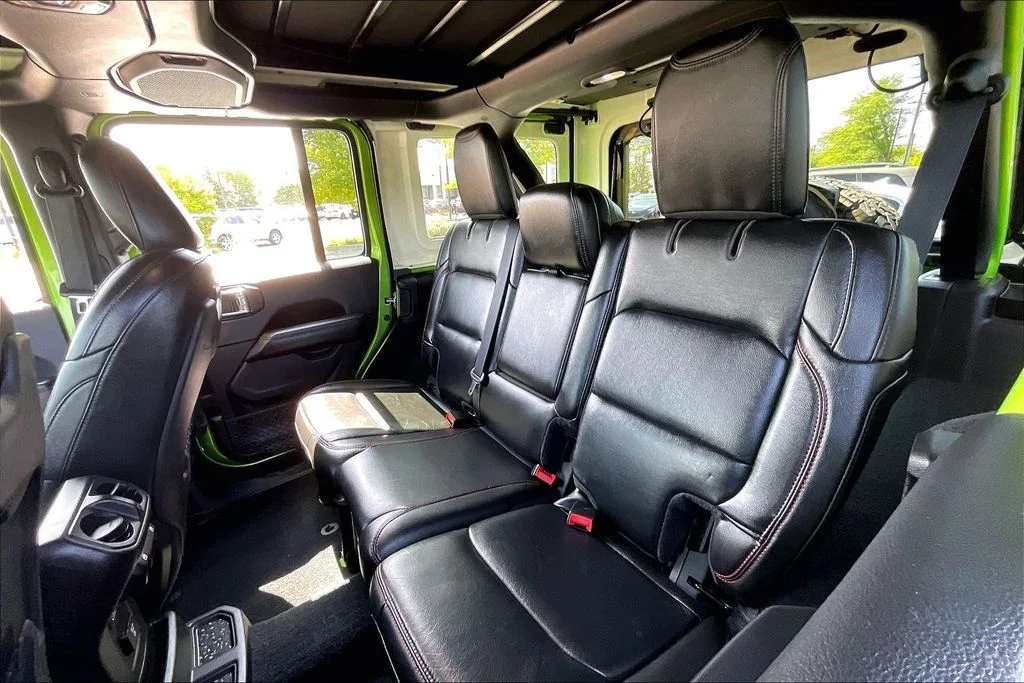 Used 2019 Green Jeep Unlimited Rubicon image 29