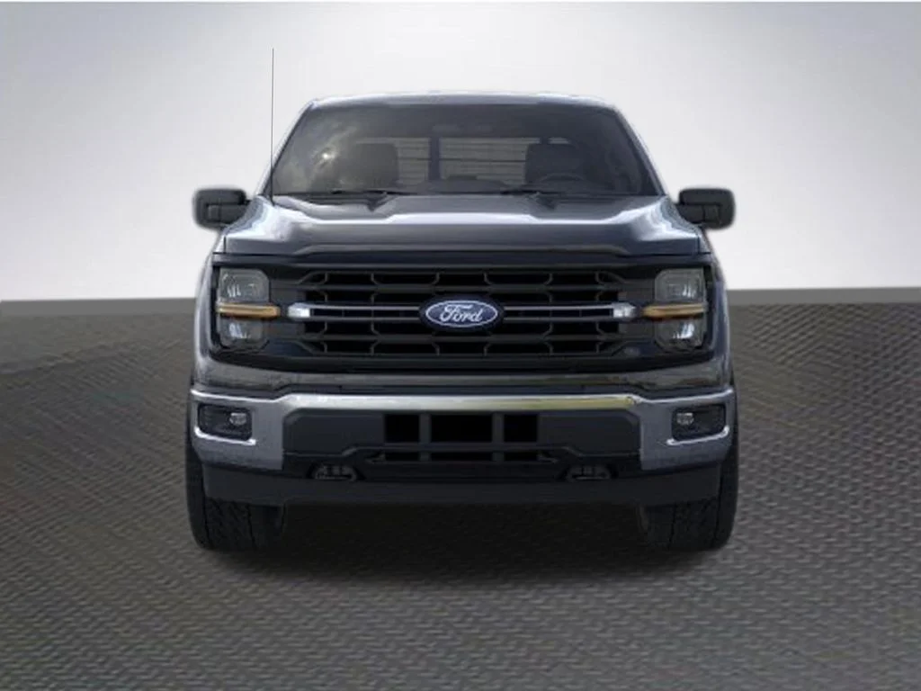 New 2026 Black Ford XLT image 6