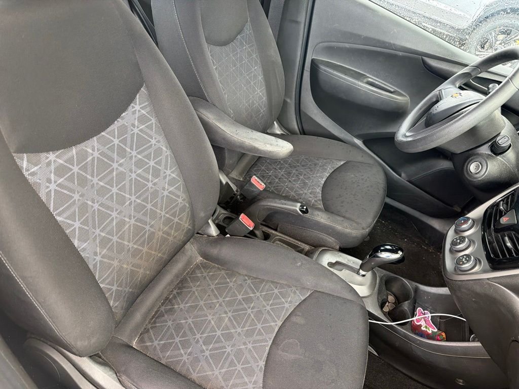 Used 2019 Beige Chevrolet LS image 12