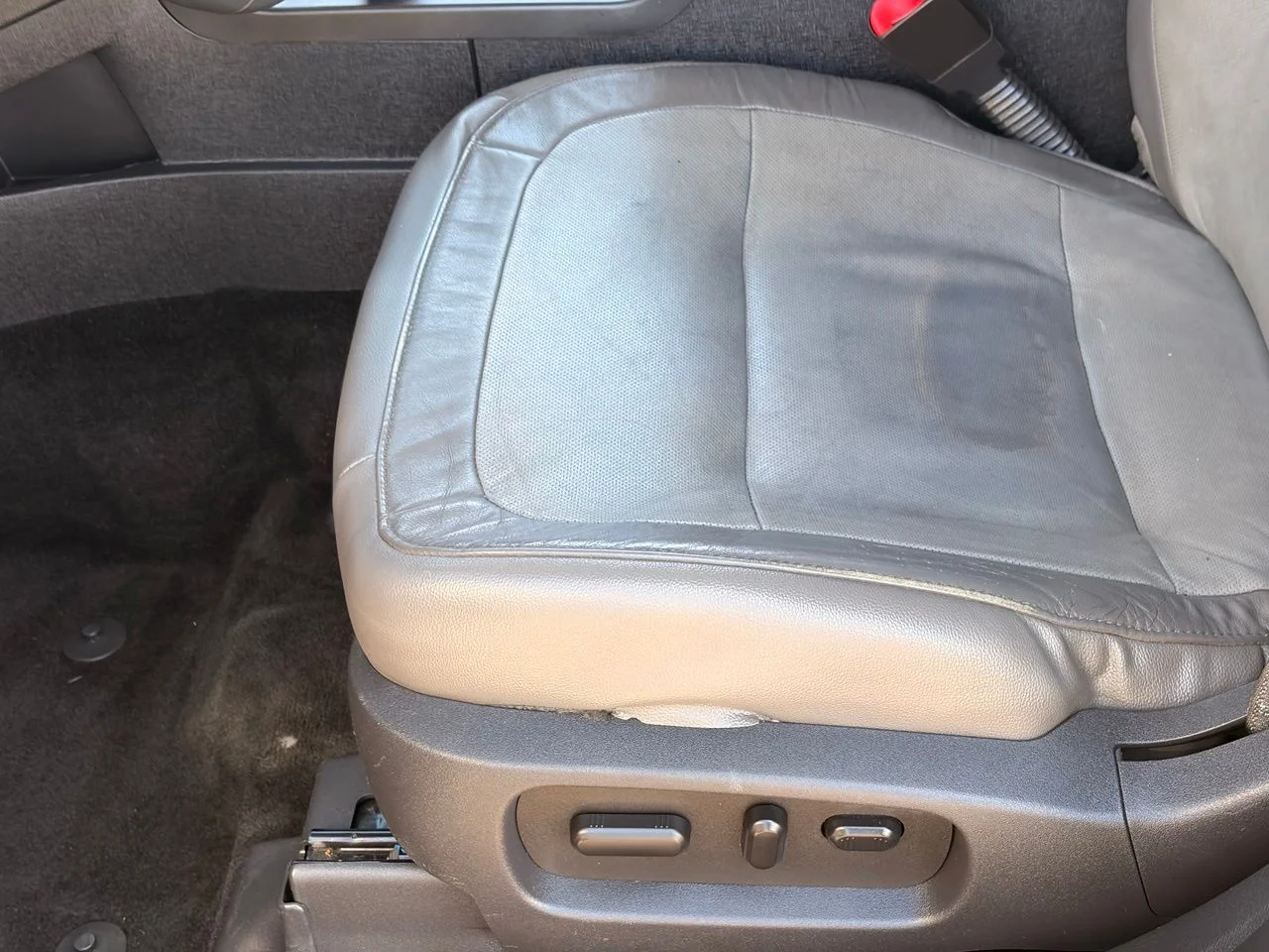 Used 2019 Agate Black Ford SEL image 20