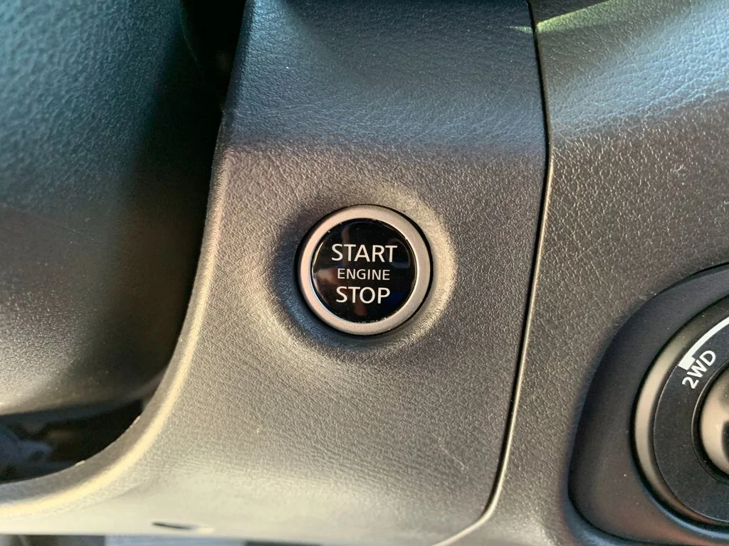 Used 2023  Nissan PRO-4X image 26