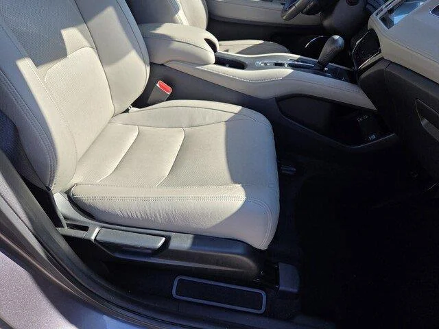 Certified Used 2019 Modern Steel Metallic Honda EX-L image 28