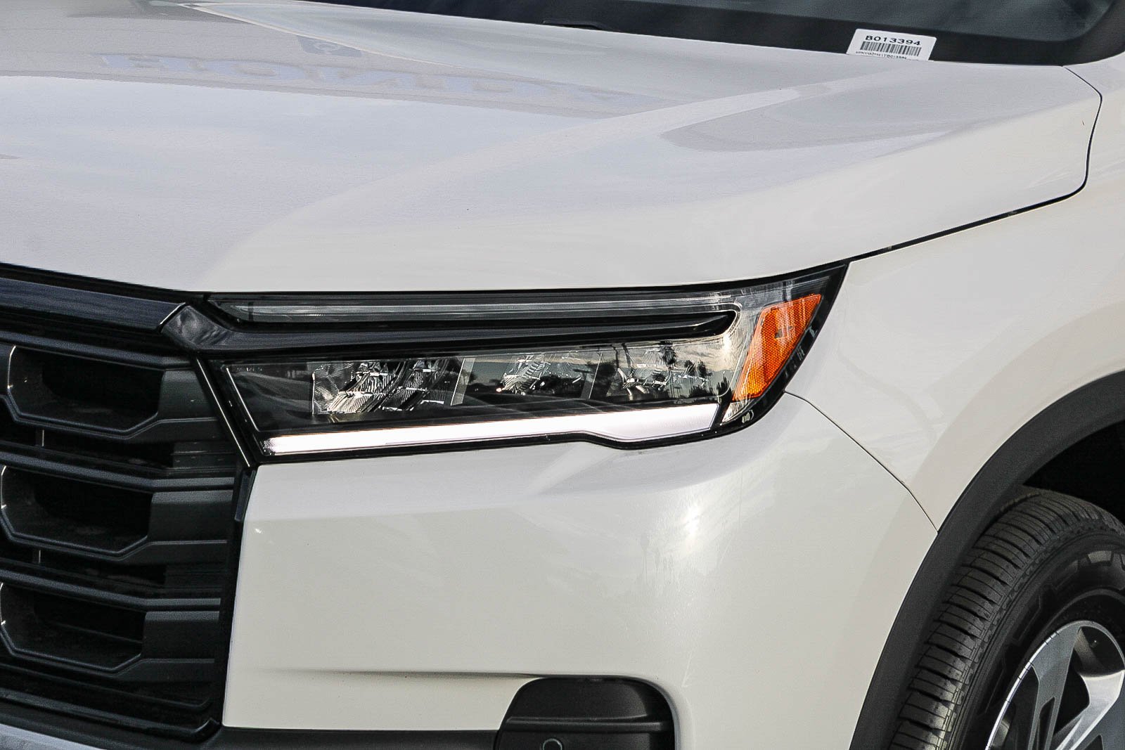 New 2026 Platinum White Pearl Honda EX-L image 4