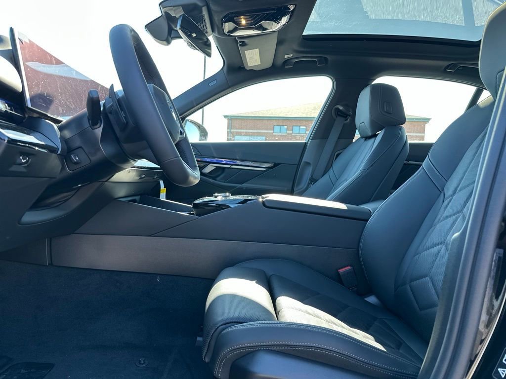 New 2026 Black Sapphire Metallic BMW 530i xDrive image 14