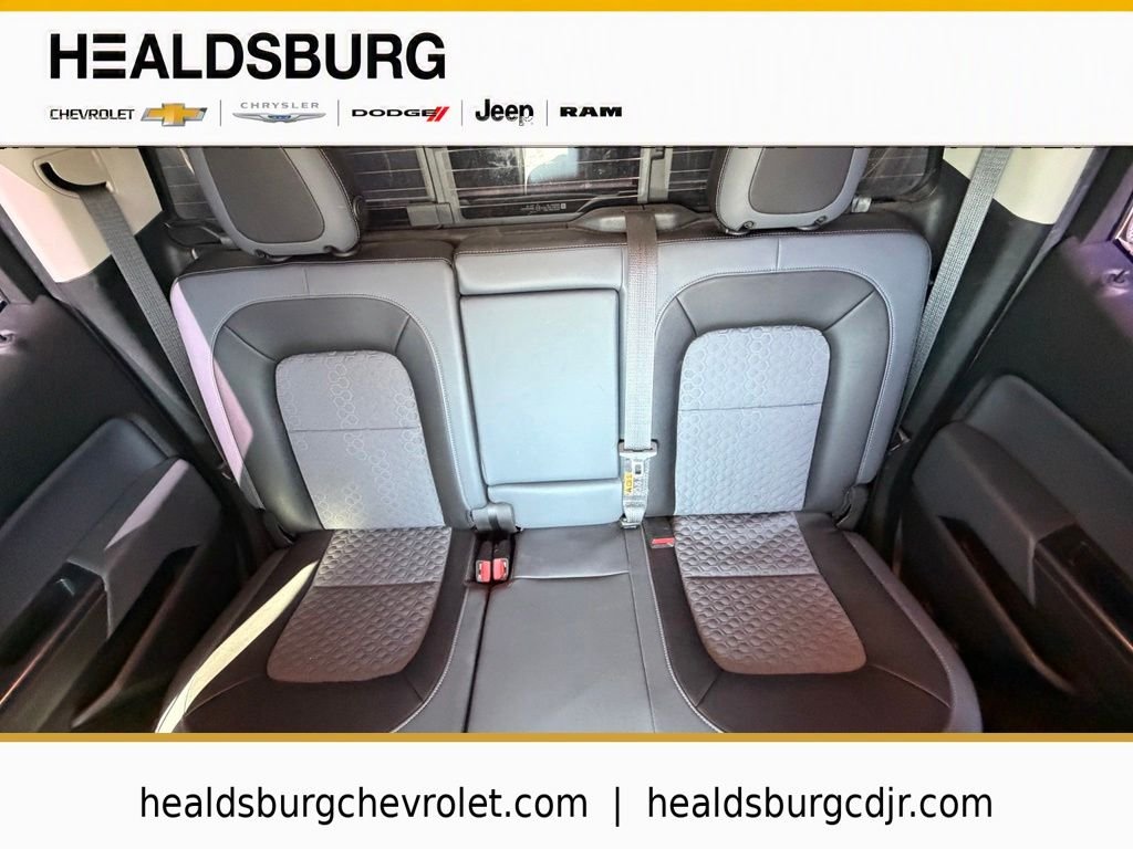 Used 2016 Gray Chevrolet Z71 image 13