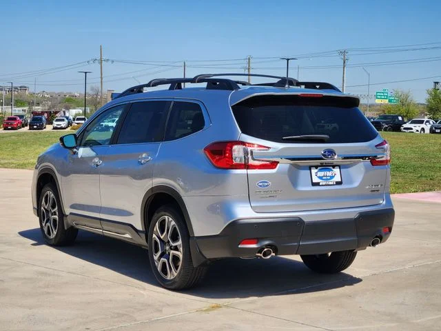 New 2026 ICE SILVER METALLIC Subaru Limited 7-Passenger image 4
