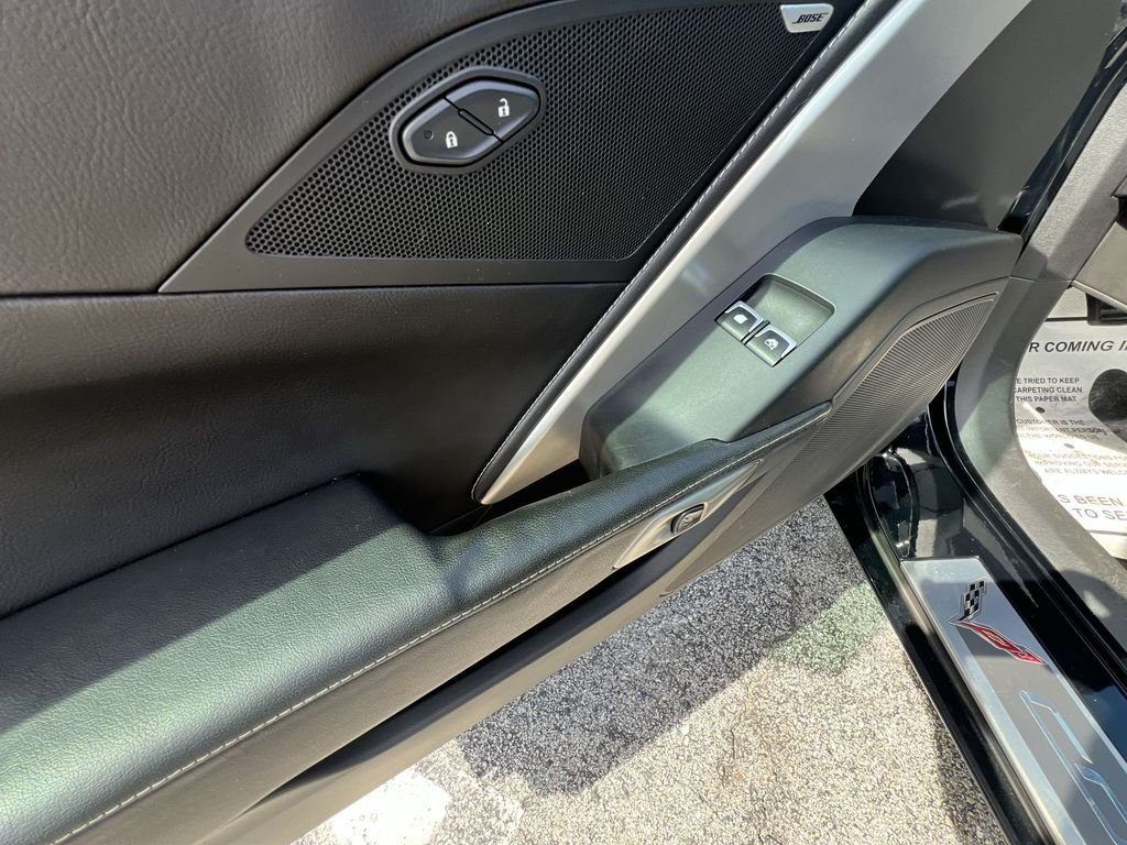 Used 2014 Black Chevrolet Z51 image 21