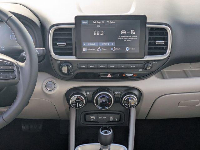 New 2026 White Hyundai SEL image 18