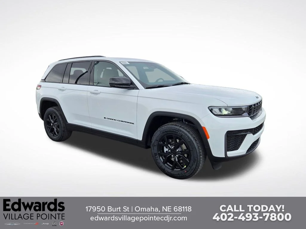 New 2026 Bright White Clear-Coat Exterior Paint Jeep Laredo Altitude image 1