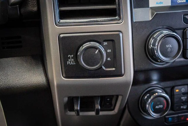 Used 2021 White Ford Lariat image 25