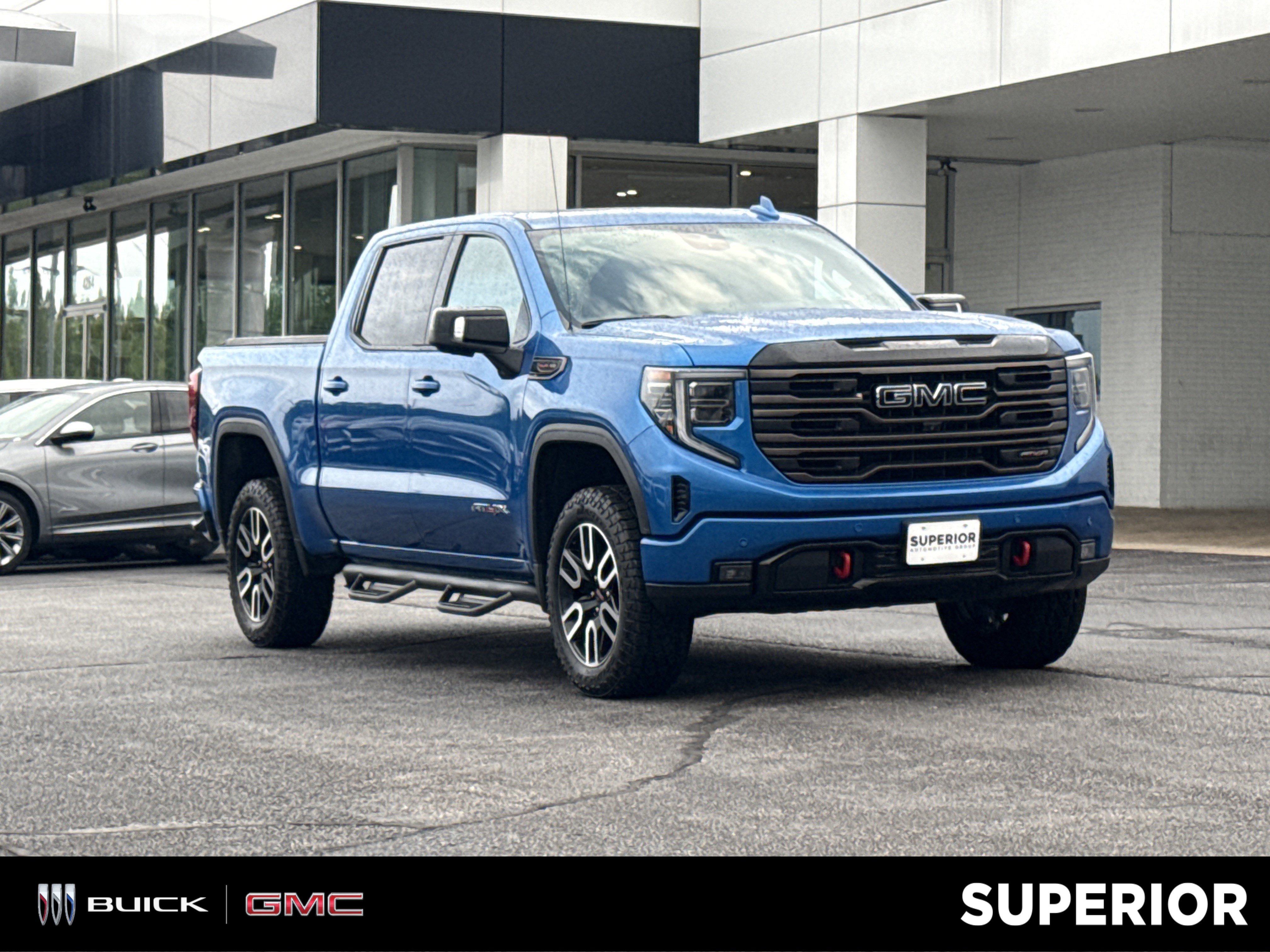2022 GMC Sierra 4WD Crew Cab Short Box AT4X's photo